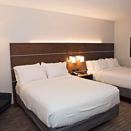 Holiday Inn Express & Suites - Sterling By Ihg Экстерьер фото