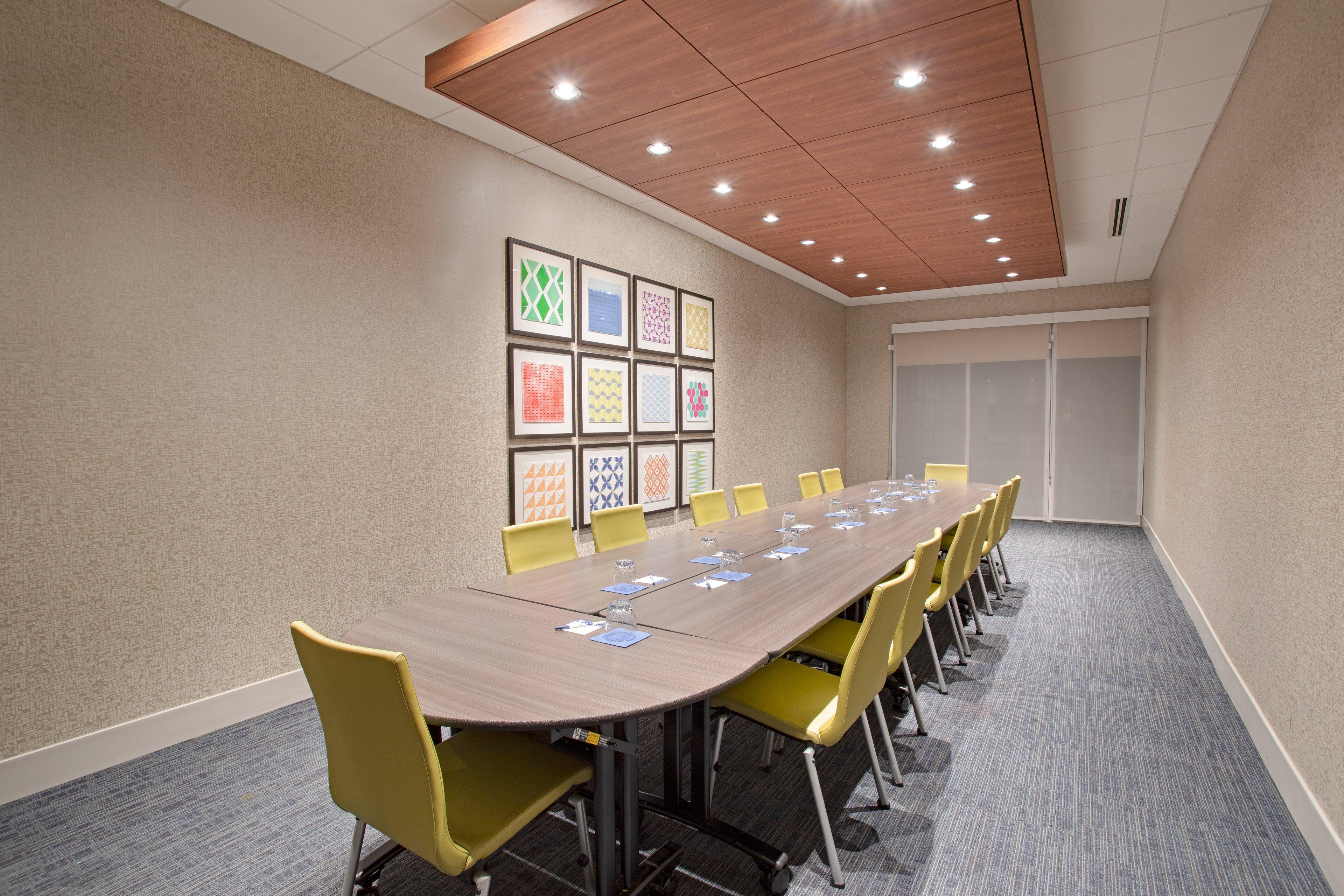 Holiday Inn Express & Suites - Sterling By Ihg Экстерьер фото