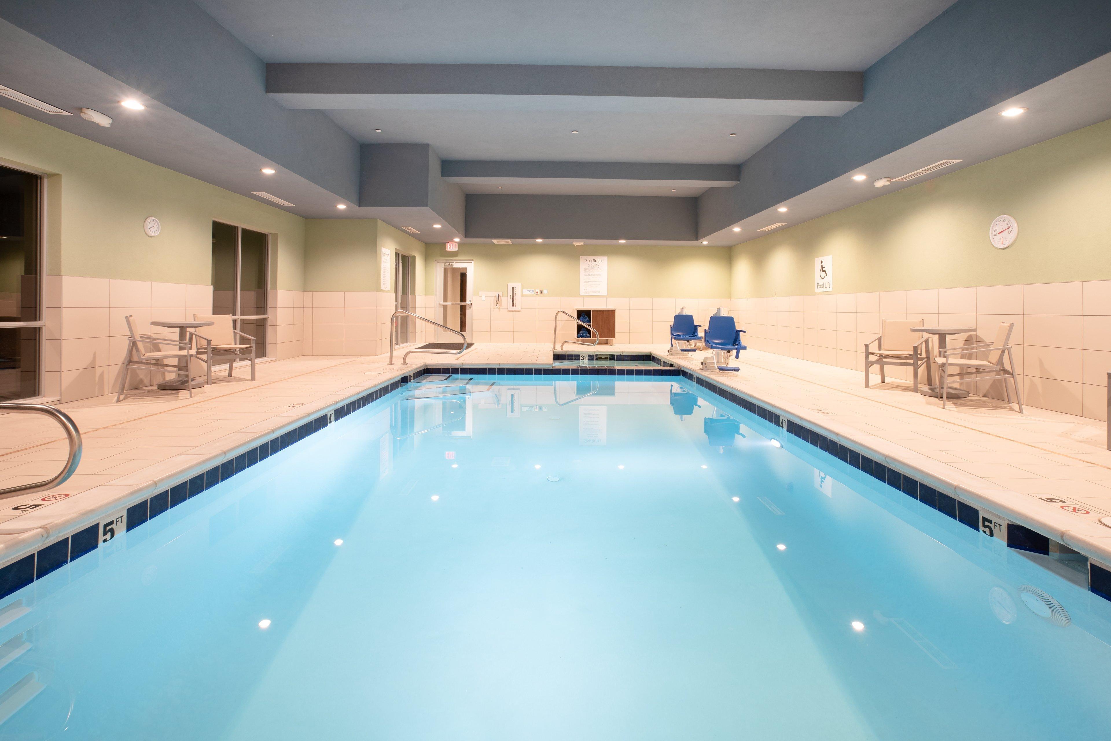 Holiday Inn Express & Suites - Sterling By Ihg Экстерьер фото